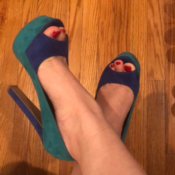 FreePress Suede high heels
